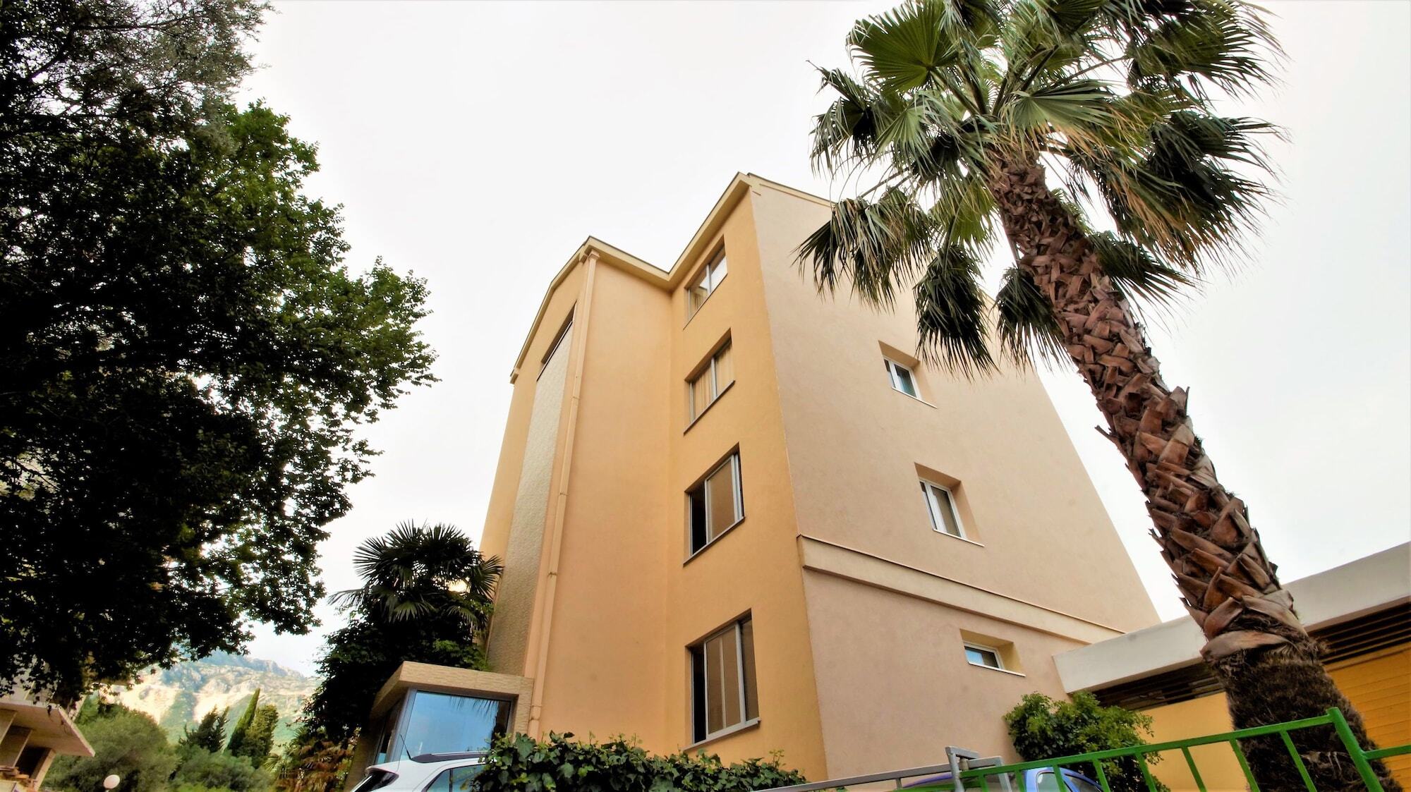 Apartment Bracanovic Budva